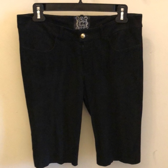 Cynthia Rowley Leather Suede Bermuda Shorts Capris Size 4 Dressy - Picture 1 of 10
